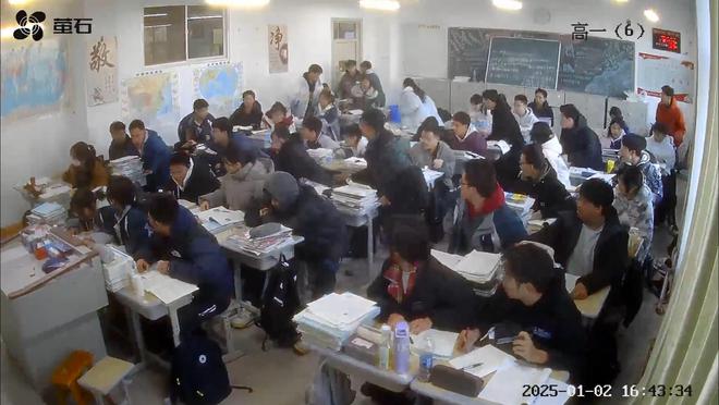 后续来了！网友表示：这嘉奖是不是低了PG麻将胡了地震中高中生背起同学逃生(图2)